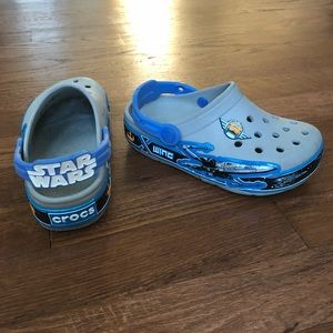 Star Wars Light Up Blue & Gray Crocs Size C 12